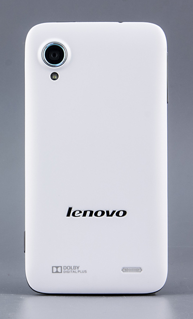 Обзор Lenovo S720. Обратная сторона коммуникатора
