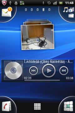 Обзор Sony Ericsson Xperia mini pro. Скриншоты. Основной экран системы, четвёртая вкладка