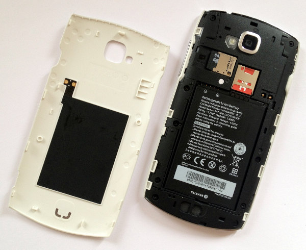 Антенна NFC в смартфоне