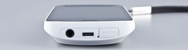HDMI-разъем на Nokia 808 PureView