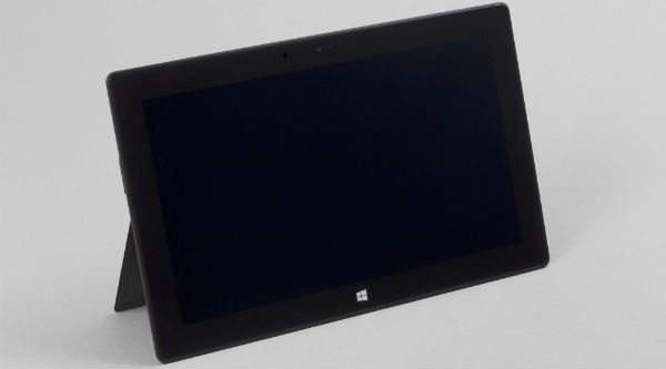 Передняя сторона планшета Microsoft Surface RT