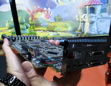 PowerColor будет комплектовать 3D-карту Radeon HD 7970 X2 телескопической подпоркой