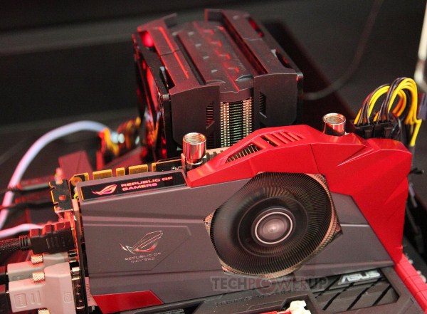 Asus GeForce GTX 770 Poseidon