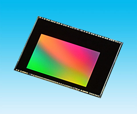   Toshiba T4K82  CMOS      13 