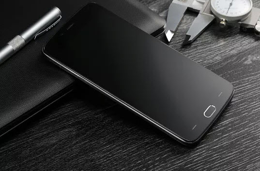 Бюджетный смартфон Doogee Y200 получит камеру с максимальной диафрагмой F/1,8