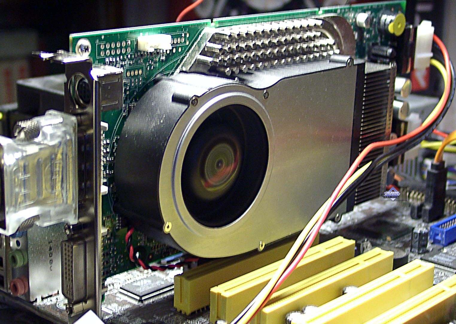 NVIDIA GeForce 6800 Ultra 256MB DDR3 