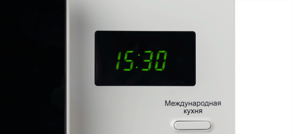 Часы микроволновка lg. LG ms2354g. Микроволновка лж Международная кухня. Микроволновка LG кнопка открытия дверцы. Включенная духовка.