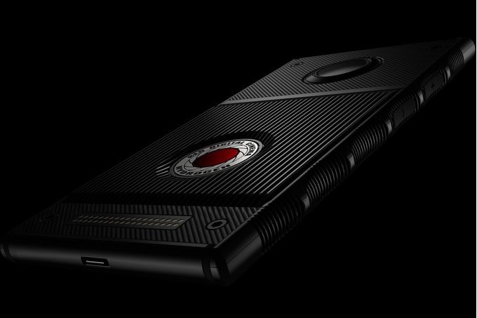 RED-Hydrogen-One-benchmark-confirms-Snap