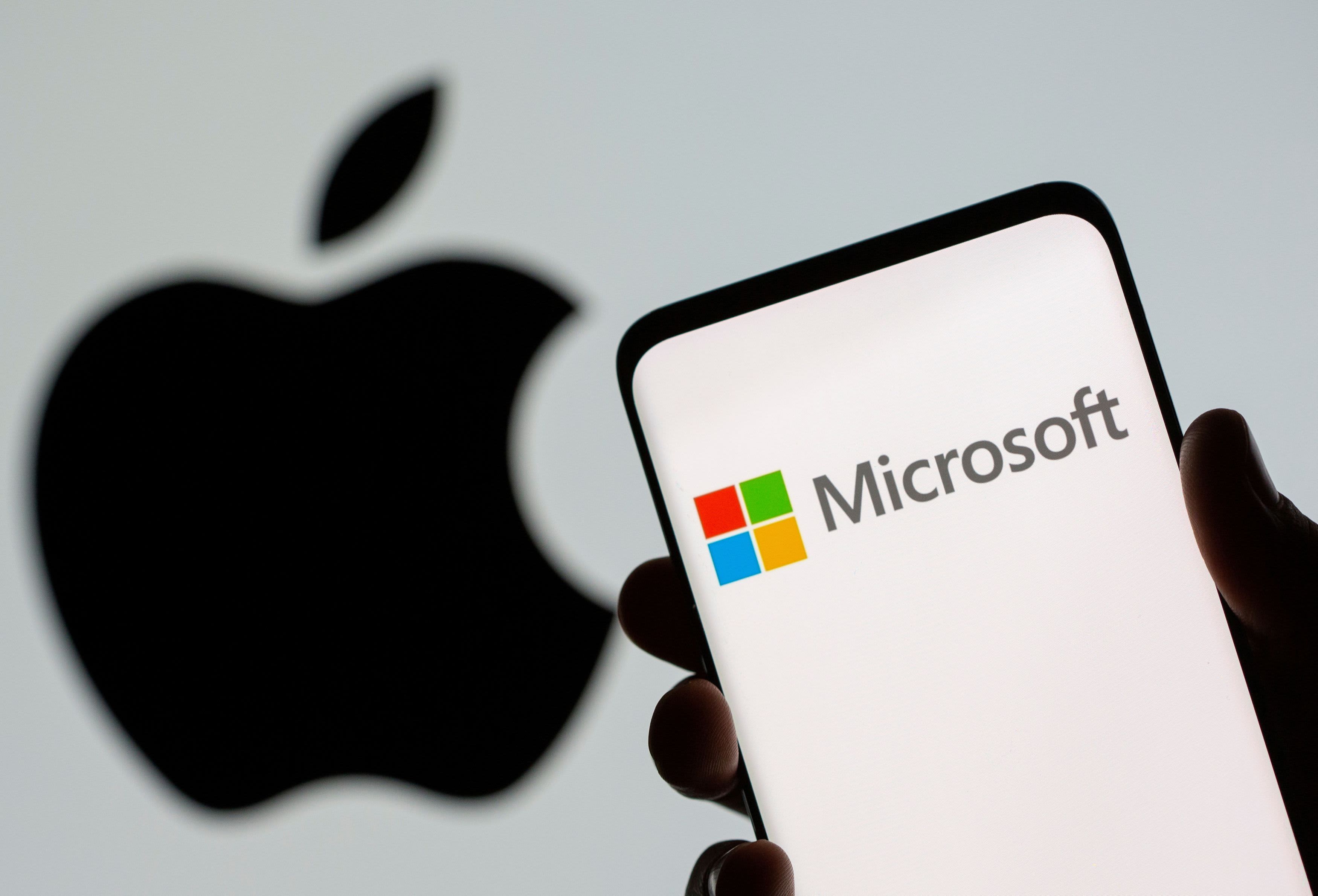 Microsoft обошла Apple и стала самой дорогой компанией в мире | PHP.RU