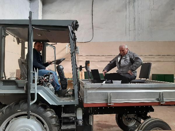 Самодельный трактор из старых авто — новая жизнь старой техники
