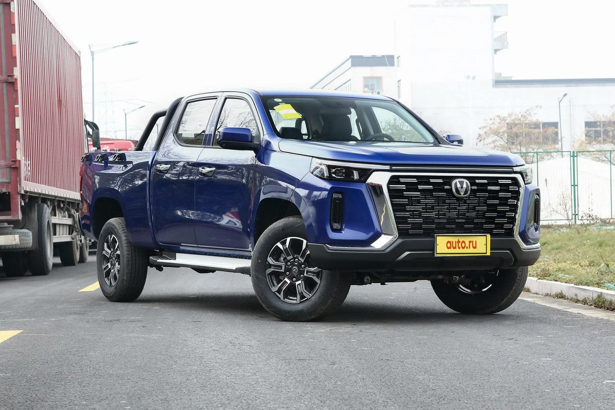 В России предложили «китайский Toyota Tundra». За пикап Changan Explorer с « автоматом»