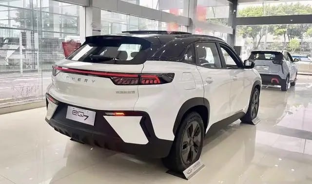 Chery eq7