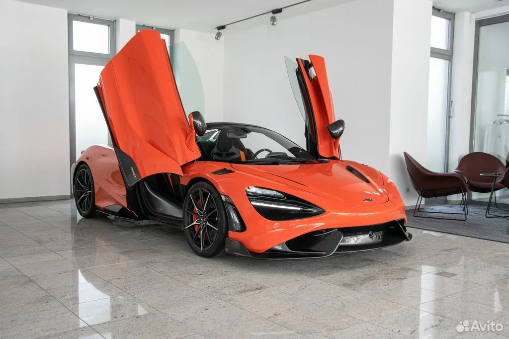 MCLAREN 765де в России