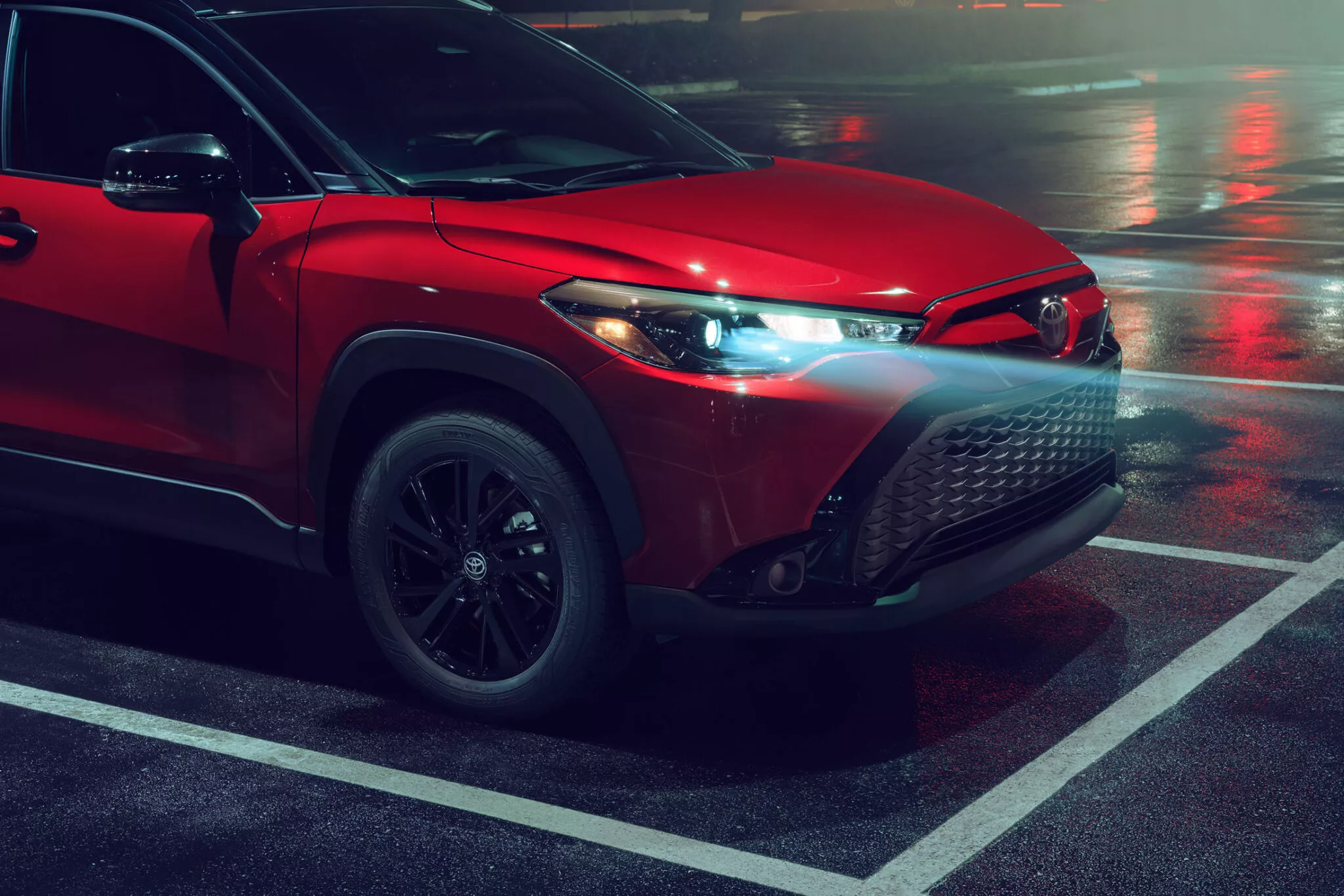 Toyota «уменьшила» новую Короллу специально для японского рынка