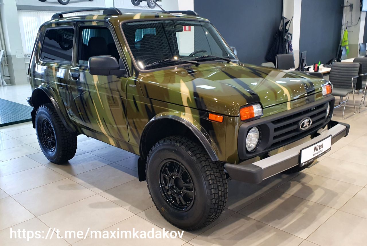 Легендарная» Lada Niva за 1,4 млн рублей — суровая реальность. Машины  подорожали, а дилеры не