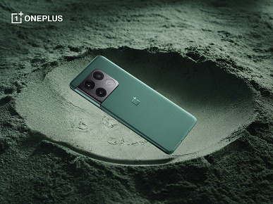 OnePlus 10 Pro показали во всей красе и начали принимать официальные «слепые предзаказы»