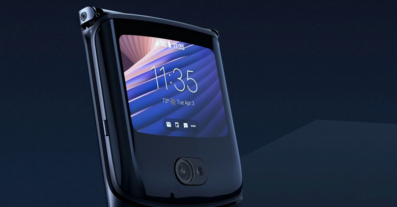 Motorola Razr 5G — всё ещё один из самых стильных смартфонов, но теперь с нормальными характеристиками