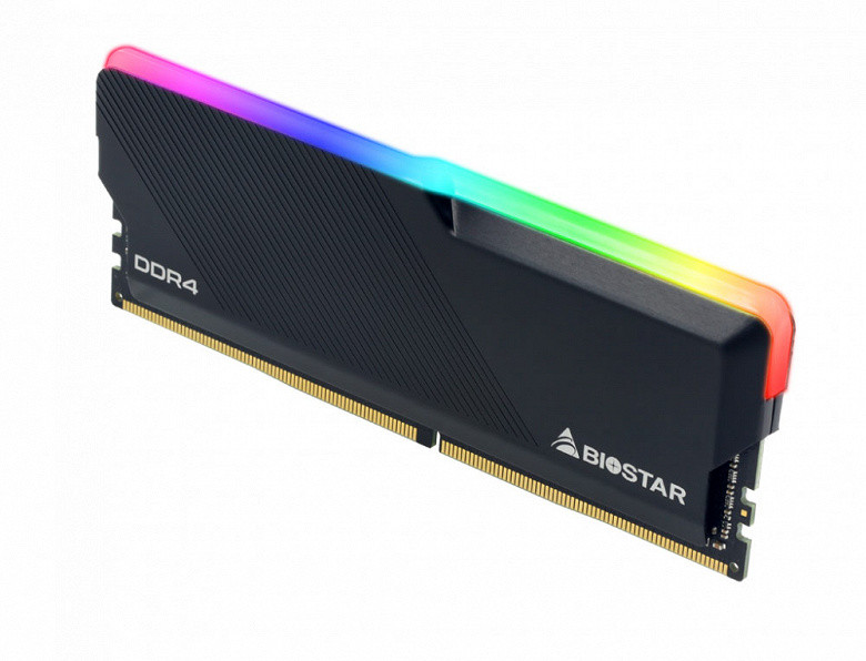 Модули памяти Biostar DDR4 RGB Gaming X работают на эффективной частоте 3200 МГц с задержками CL18-22-22-42