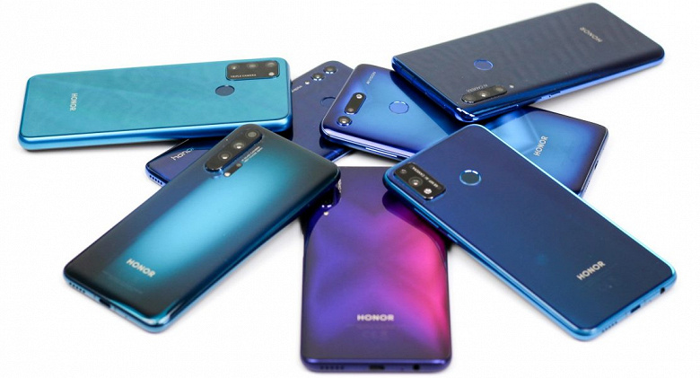 Huawei будет отвечать за обновления всех смартфонов Honor, выпущенных до 1 апреля 2021 года