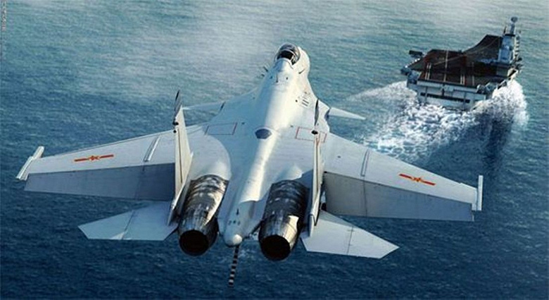 Китай заменил российские двигатели АЛ-31Ф в своих истребителях J-15 на китайские WS-10. Истребитель J-35 тоже может получить WS-10