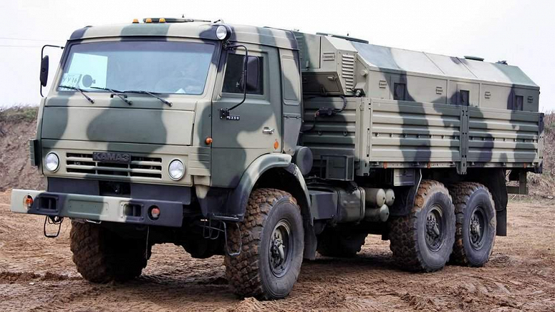 Из-за возможного использования вооруженными силами РФ на Украине «УАЗ» и «КАМАЗ» попали под санкции