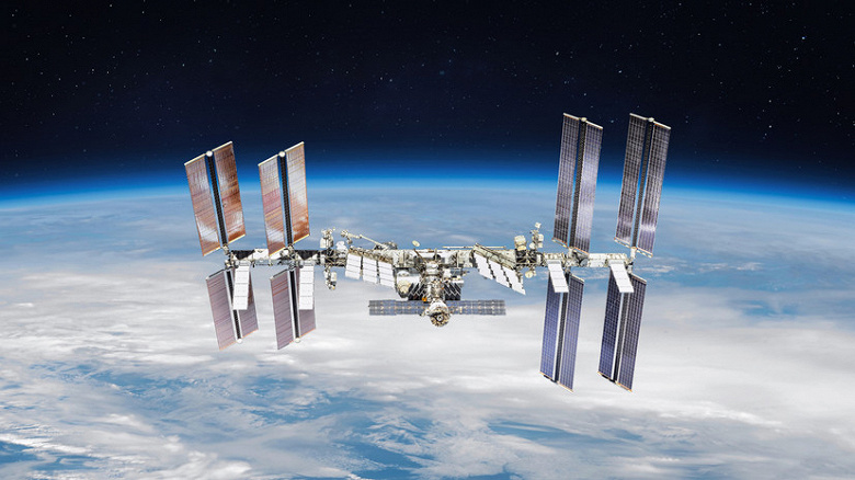 Роскосмос планирует эксплуатировать МКС до развёртывания российской космической станции