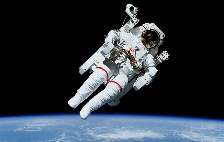 Axiom Space и Collins Aerospace разработают для астронавтов NASA новые скафандры, которые будут использоваться на МКС и при высадке на Луну