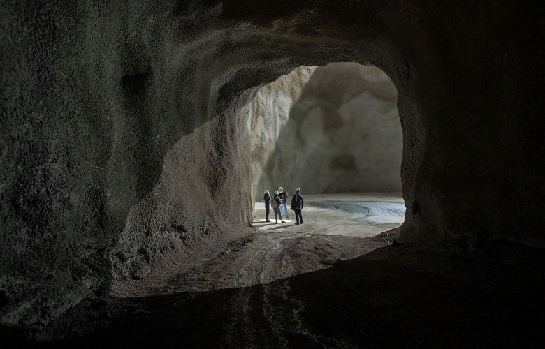 В Южной Корее построили подземную лабораторию по изучению темной материи. Она находится на глубине 1 км под землей