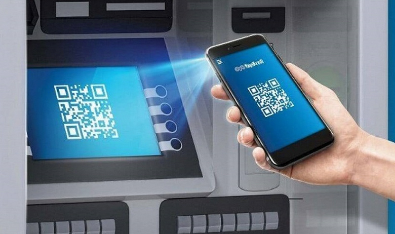 Клиенты ВТБ теперь могут вносить наличные в банкоматах по QR-коду