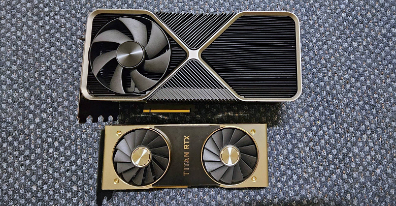 Nvidia GeForce RTX 4090 Ti выглядит просто огромной на фоне Titan RTX последнего поколения