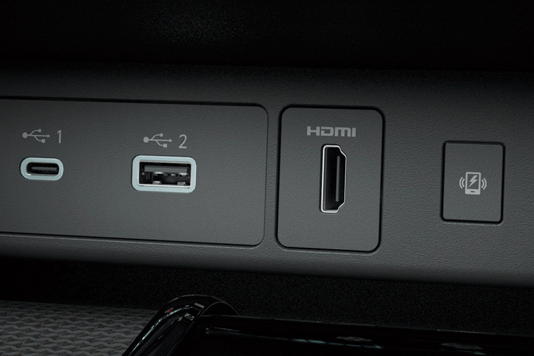 Зачем в машине HDMI? Представлен новый Mitsubishi Outlander