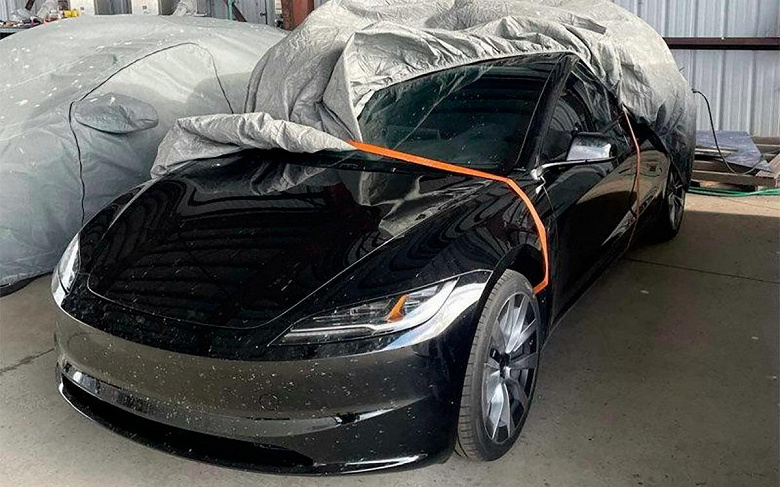 Этот автомобиль Tesla ждали несколько лет. Первое фото обновленного Tesla Model 3