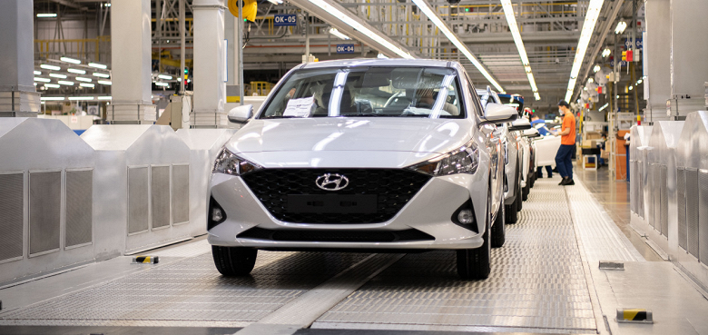 На заводе Hyundai в Санкт-Петербурге решили выпускать двигатели нового поколения и современные машины