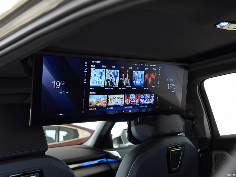 Это новейшая «пятёрка» BMW с 31-дюймовым 8K-экраном: опубликованы живые фото, названы все версии