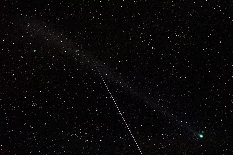 Астрономы обнаружили комету, которая может оказаться ярче большинства звёзд