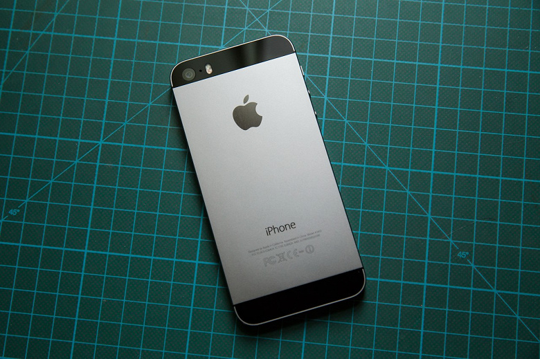 iPhone 5s теперь официально устаревший продукт, а iMac 2015 4K — винтажный