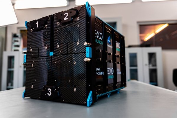 Европейское космическое агентство готовит к запуску спутник PhiSat-2, оснащённый искусственным интеллектом 