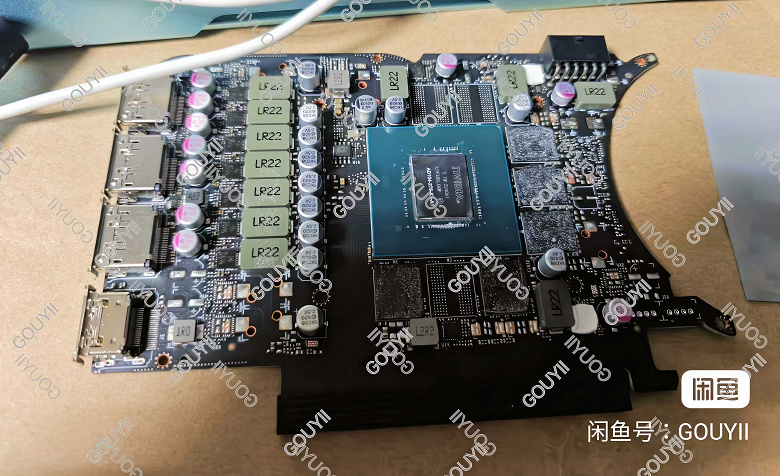 GeForce RTX 4070 при цене в 600 долларов могла бы иметь всего 10 ГБ памяти. Такой прототип засветился в Сети