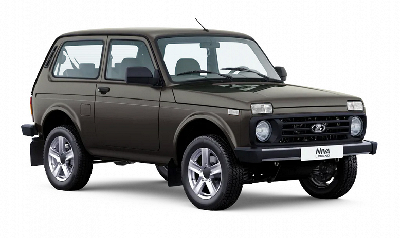 Lada Niva Fable получила новый свет и новый цвет. Доплата за светодиодные ДХО составляет 7000 рублей