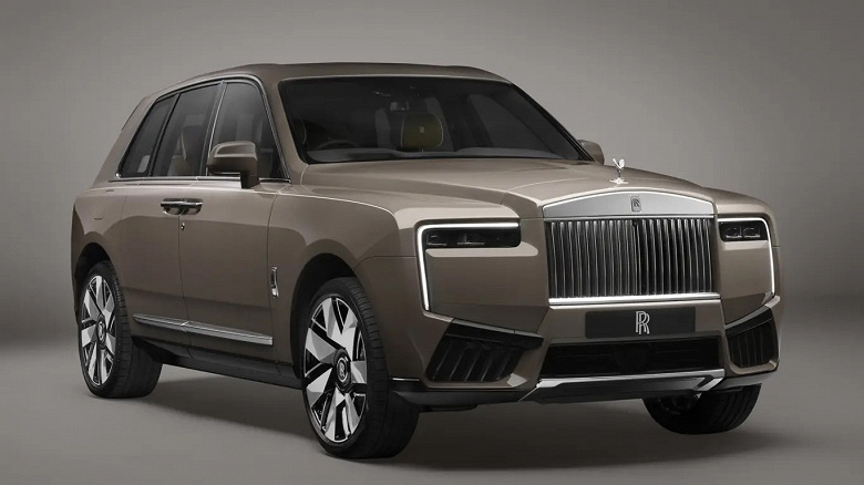 Новейший Rolls-Royce Cullinan уже появился у российских дилеров. За него просят «всего» 104 млн рублей