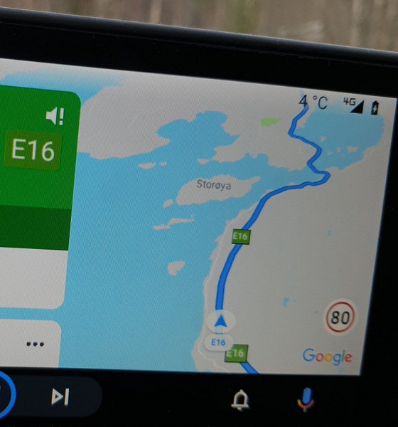 Android Auto стала заметно удобнее для водителей
