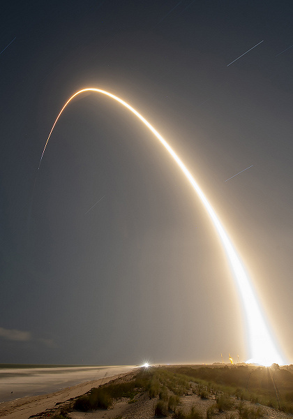 Рекордный запуск: 18-й старт ракеты SpaceX Falcon 9 прошёл успешно, можно посмотреть трансляцию