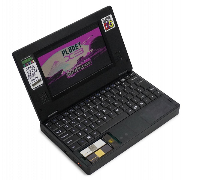 Ноутбук с процессором Intel 8088, 640 КБ ОЗУ и экраном 640 х 200 пикселей. В продаже появился Book 8088 DOS за 200 долларов