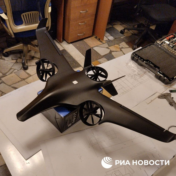 В России представлен уникальный дрон-конвертоплан «Ловкий»