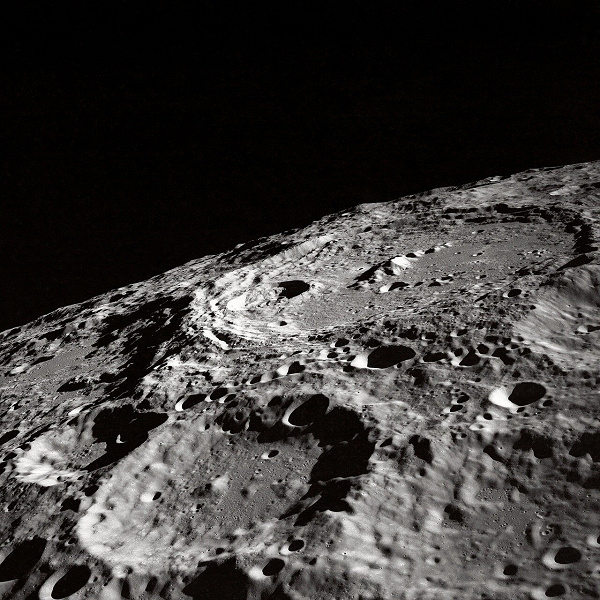 Учёные получили первое прямое доказательство существования лавовых трубок под поверхностью Луны