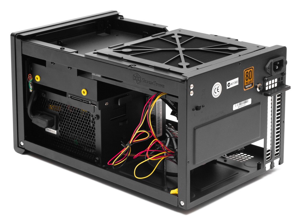 Gaming silverstone. Silverstone sg08. Mini-ITX Silverstone Sugo /72. Sugo sg08 блок питания. Sugo ig 13 Silverstone how to place Cooler.