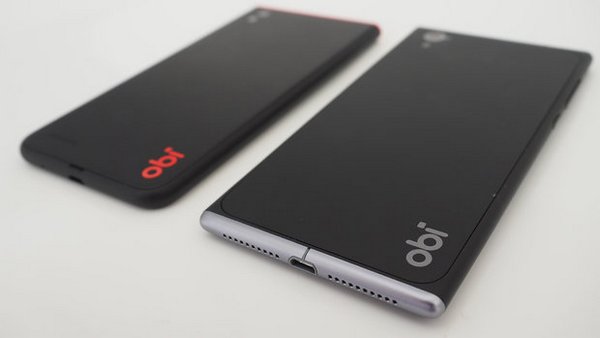 Оба смартфона могут работать с двумя SIM-картами